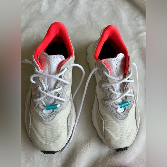 Ozweego 'Solar Red' Adidas Shoes - Picture 2 of 7